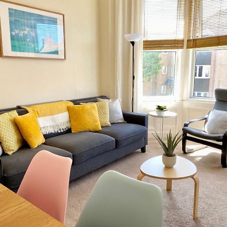 8 Margaret Road, Whitley Bay Daire Dış mekan fotoğraf