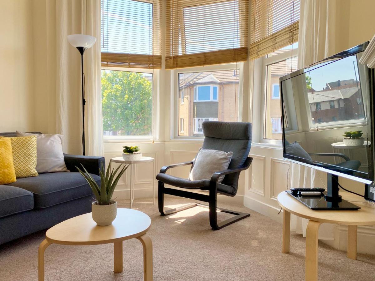 8 Margaret Road, Whitley Bay Daire Dış mekan fotoğraf