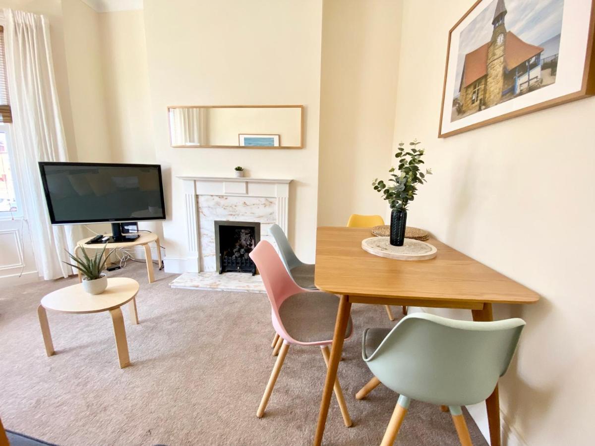 8 Margaret Road, Whitley Bay Daire Dış mekan fotoğraf